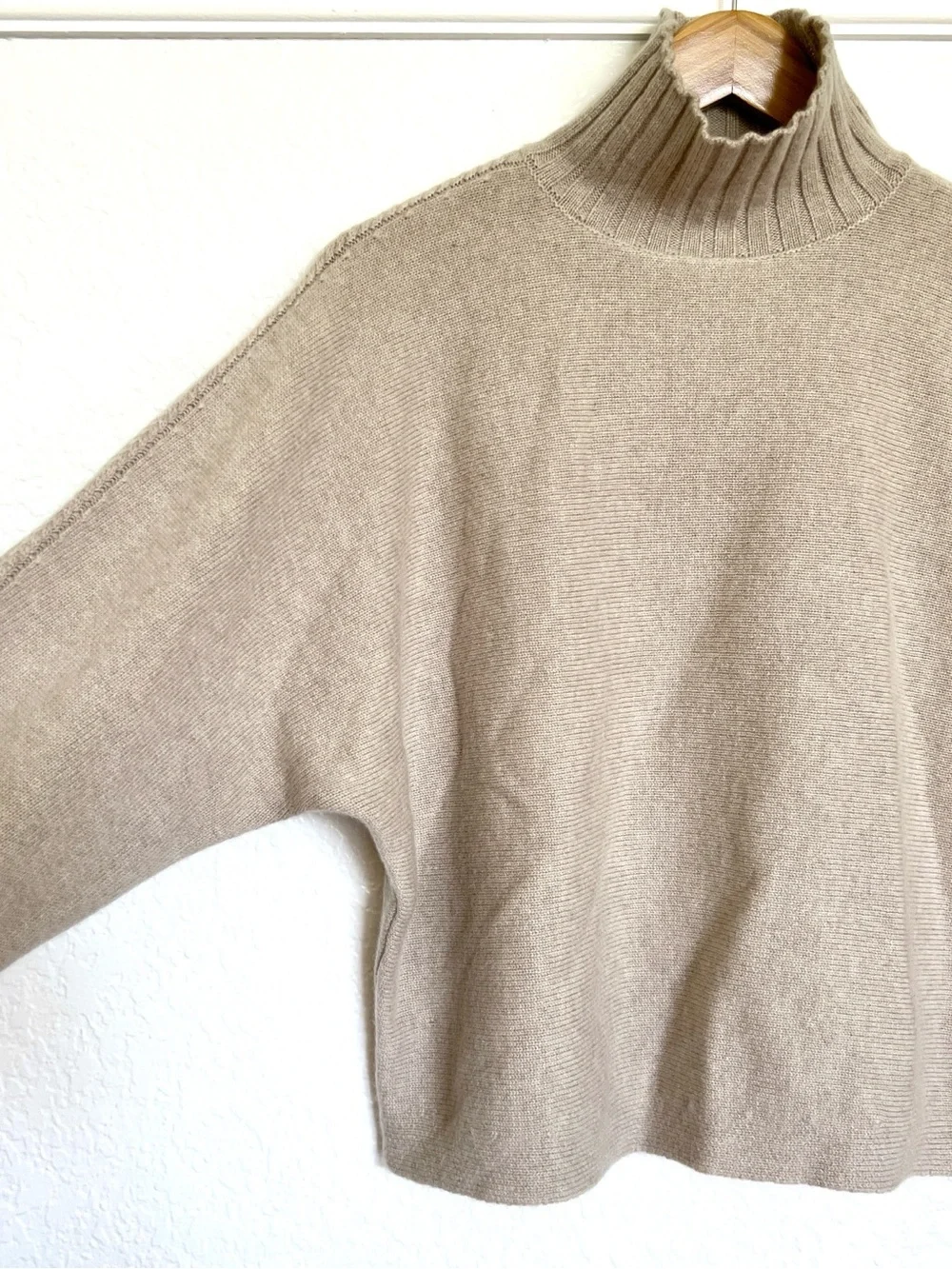 J. McLaughlin Adrian Cashmere Sweater Mockneck Oversized NWOT